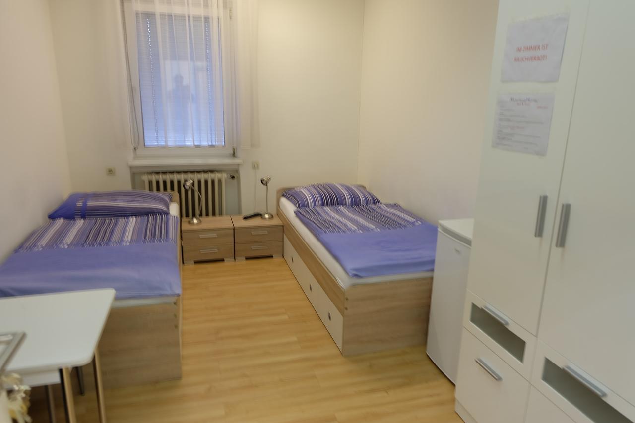 Montagehotel Bed & Steel Лінц Екстер'єр фото